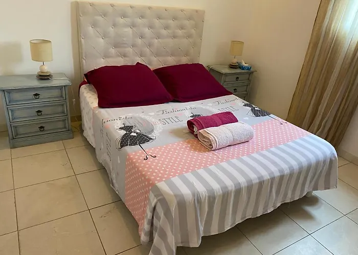 La Mangouste Apartment *